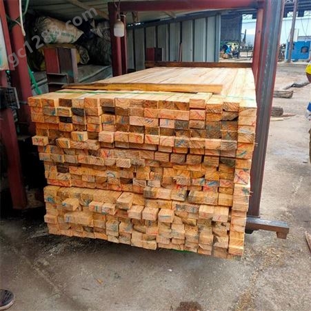 禄森4*8工地木方建筑 不易劈裂方木工厂直发可定制
