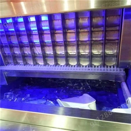 大型制冰机 一体式小型制冰机 奶茶店智能全自动制冰机 一体式方冰制冰机 商用制冰机 直冷制冰机