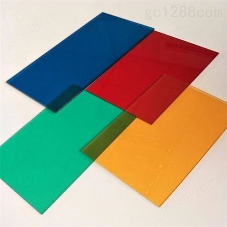3mm彩色pc板游乐设备pc透明板红色绿色黄色耐力板