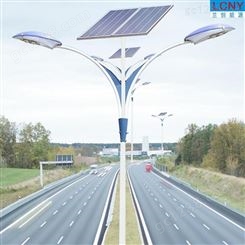 新疆哈密双臂路灯 6米6米10米太阳能路灯兰创能源厂家定制